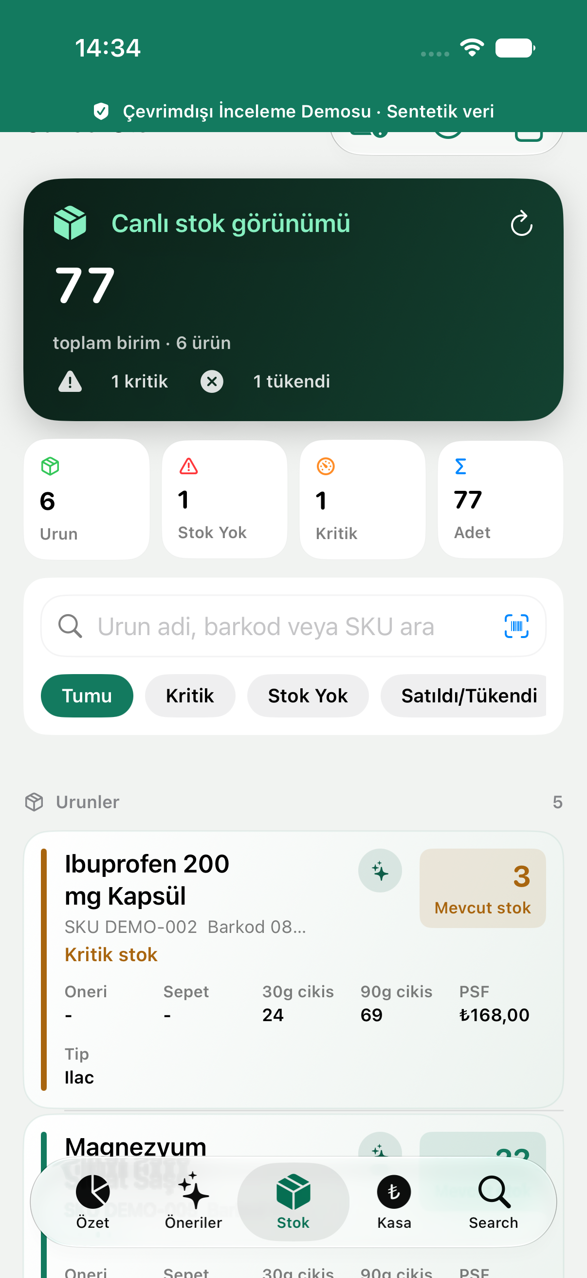 EczaIQ iPhone uygulamasında stok görünümü.